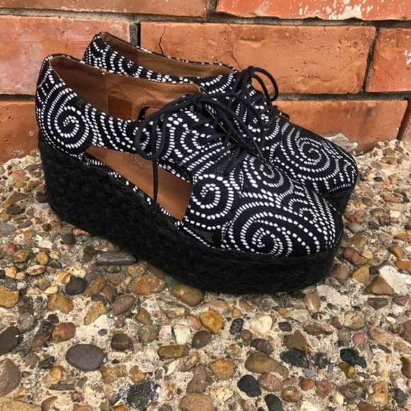 Jeffrey Campbell Cutout Platforms - Picture 2 of 9